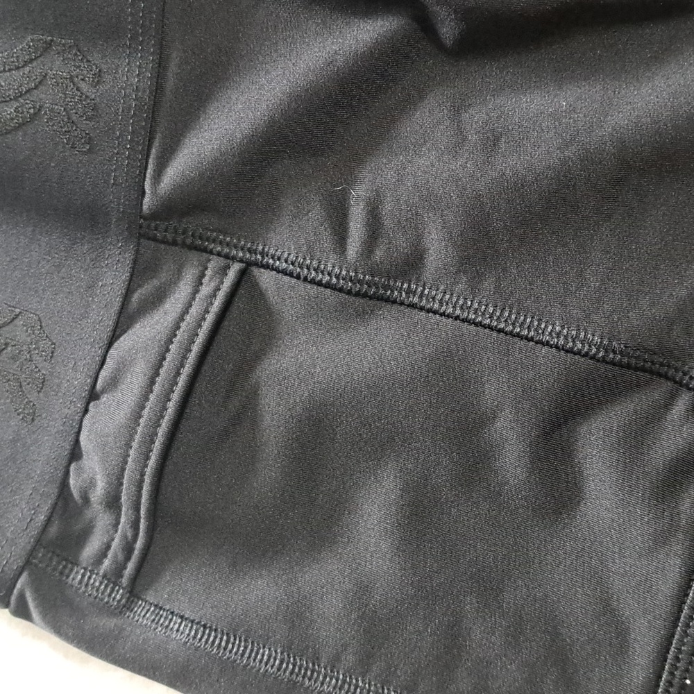 All In Motion - Picture 3 of 7